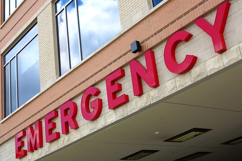 emergency room sign