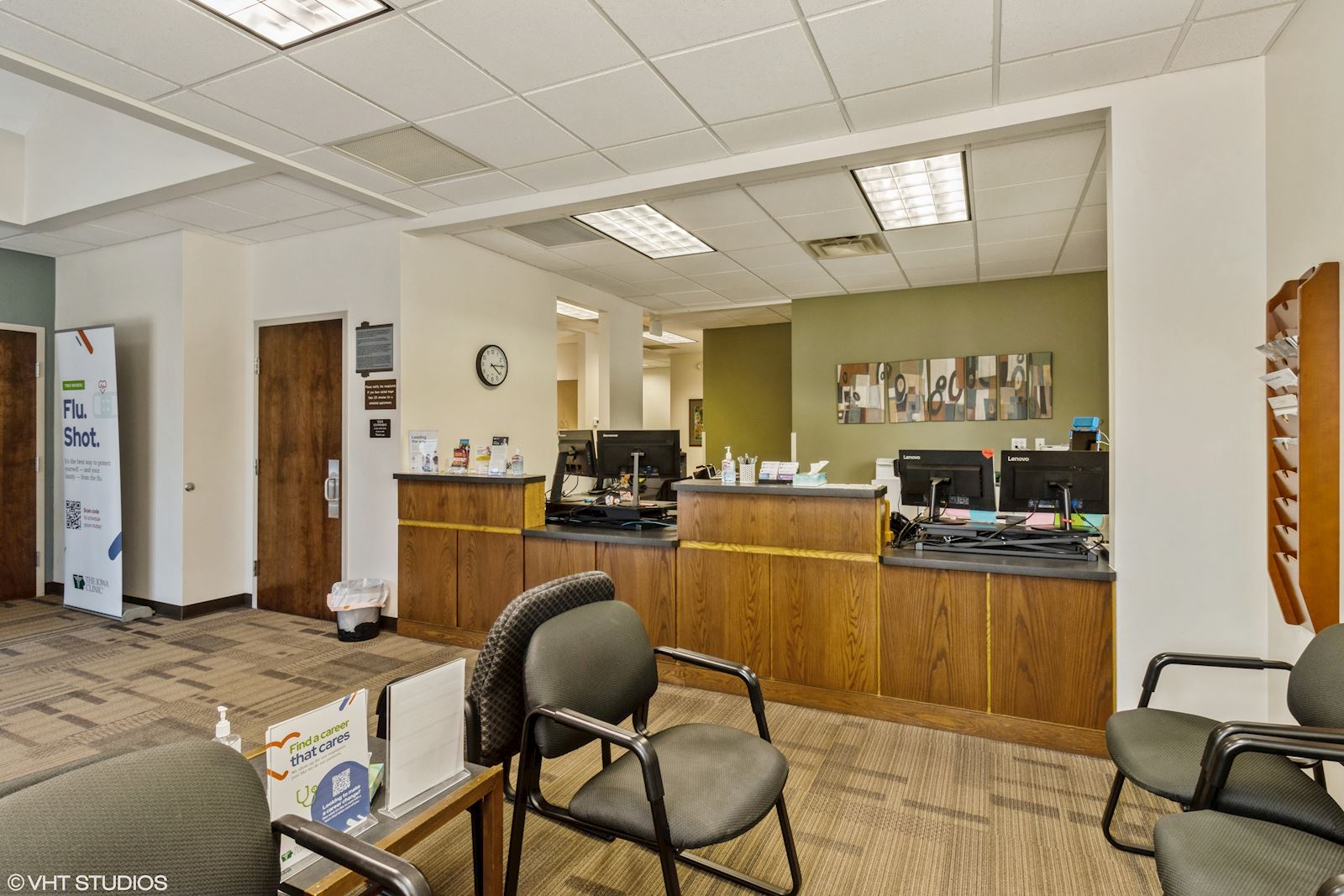 Johnston Front Desk