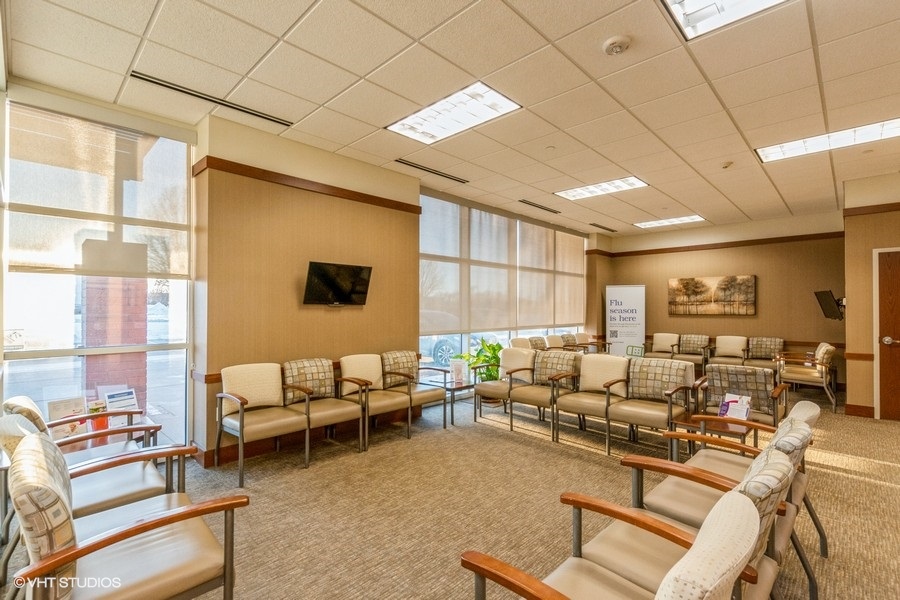 Urbandale Clinic Lobby Alternate View