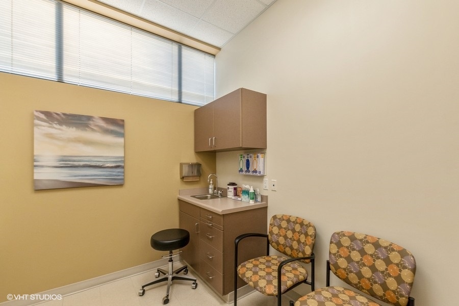 Urbandale Primary Care Exam Room