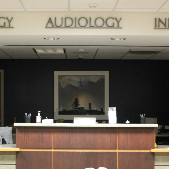 The Iowa Clinic West Des Moines Audiology front desk