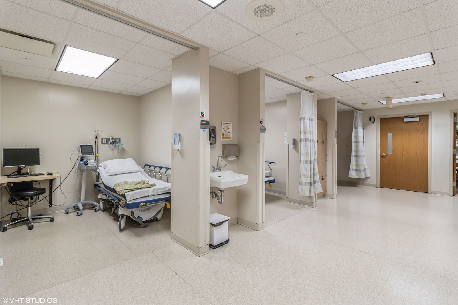 Endoscopy Center Procedure Bay