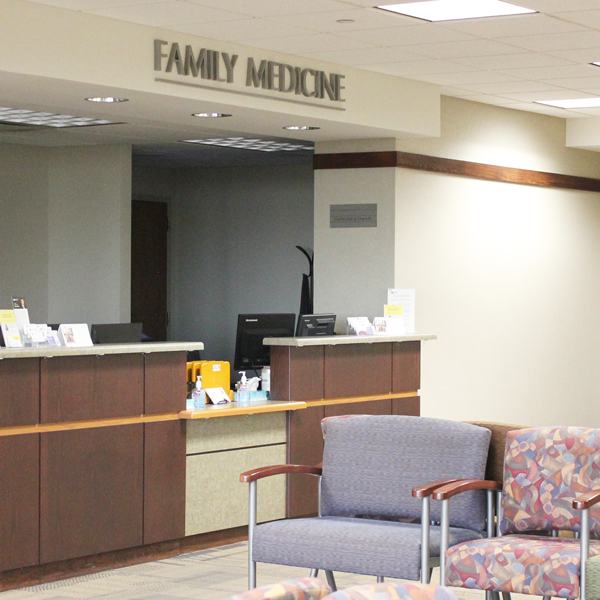 The Iowa Clinic West Des Moines Family Medicine front desk