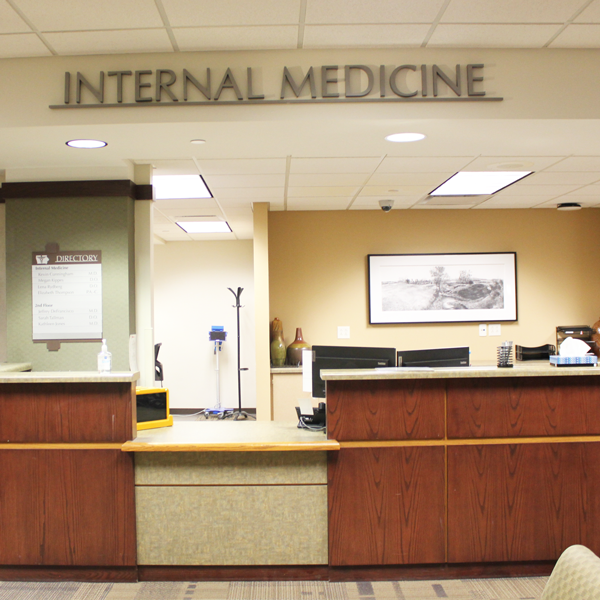The Iowa Clinic West Des Moines Internal Medicine front desk on the first floor