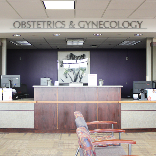 The Iowa Clinic West Des Moines OB/GYN front desk