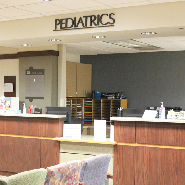 The Iowa Clinic West Des Moines Pediatrics front desk