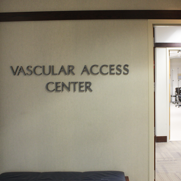 The Iowa Clinic Vascular Access Center entrance